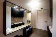 chambre avec jacuzzi sauna privatif image 4